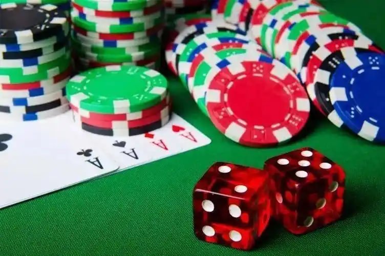 Thành viên VIP qbet trải nghiệm đặc quyền cao cấp trên điện thoại tại Việt Nam